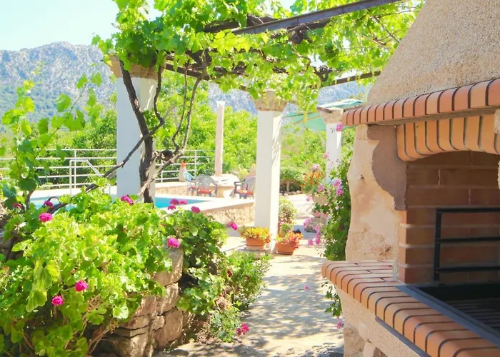 Вилла Cals Frares By Sealand