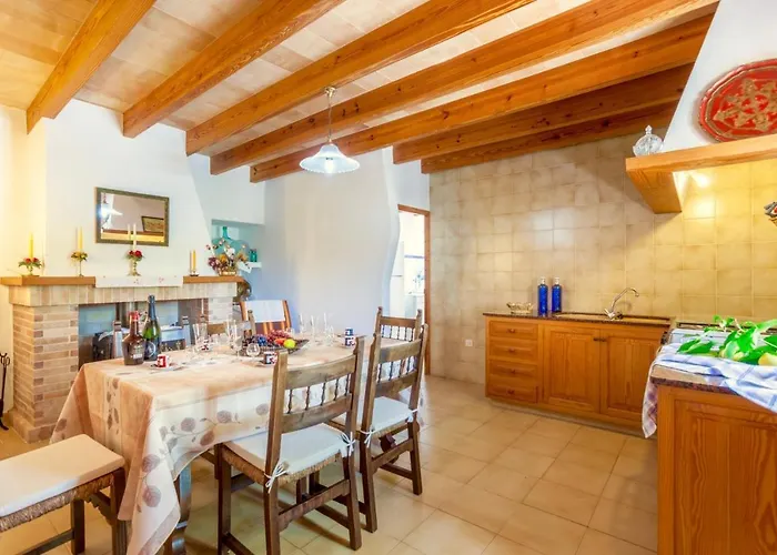 Cals Frares By Sealand Willa Pollensa